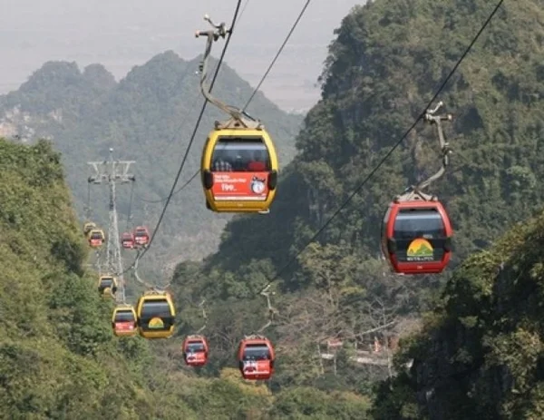 Tour chùa Hương Tích Hà Tĩnh - Khởi hành trong ngày | Hello Trip Việt Nam