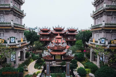 Chiêm ngưỡng vẻ đẹp ngôi chùa cổ kính nghìn năm tuổi giữa lòng Hà Nội